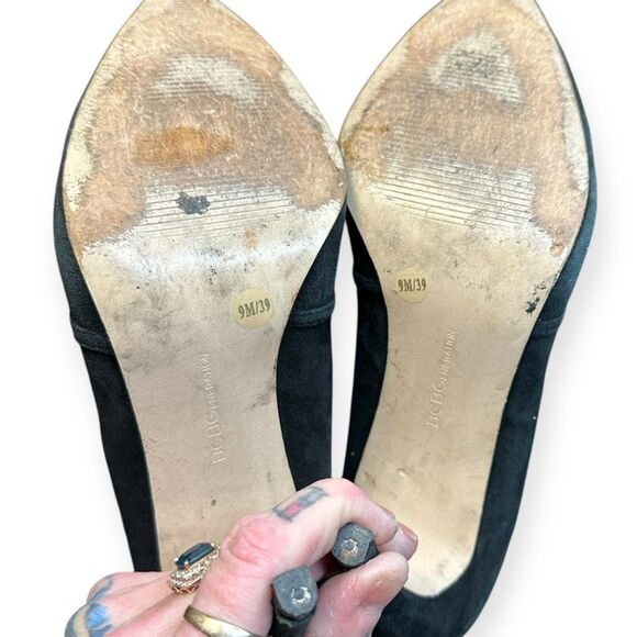 BCBG GENERATION Women’s Black Cutout Suede Pointed Toe High Heel Pumps Size 9.5 - Picture 4 of 6